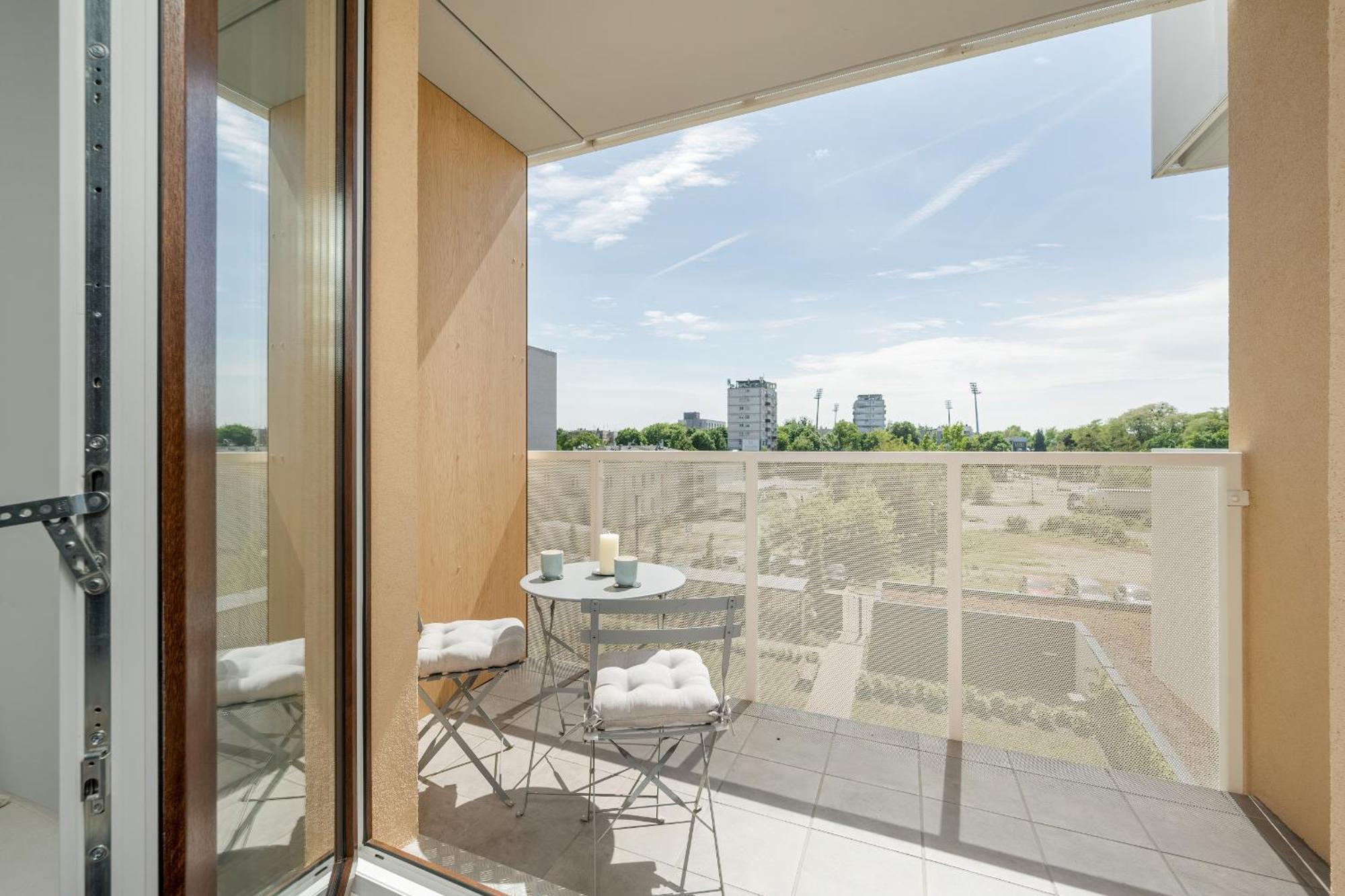 Miedziana Bright Apartment With Balcony And Parking Wroclaw By Noclegi Renters Exterior foto